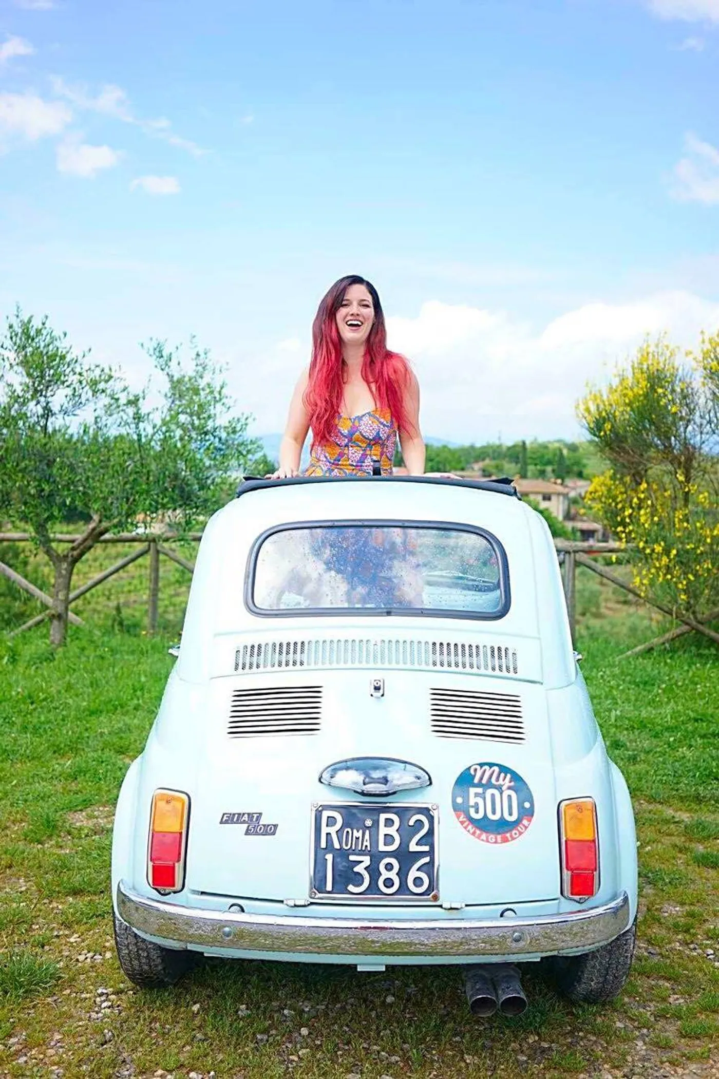 A Postcard From A Fiat 500: Vineyards and Vintage Glamour